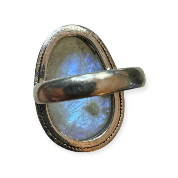 Sterling Silver Rainbow Moonstone Ring (8.75) - Picture 9 of 9